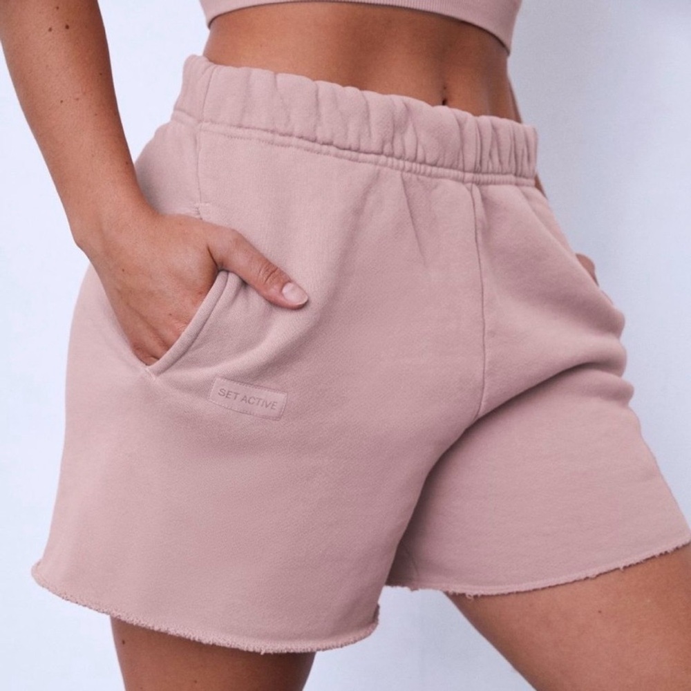 Set Active Size Large Pink Cozy‎ Sweatshorts